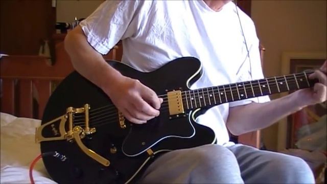 Epiphone 335 Dot with Bigsby Clean sounds смотреть онлайн