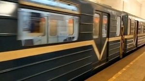 Съемка 07.03.2023. Перегонка 81-540/81-714/717 станция метро Автово.