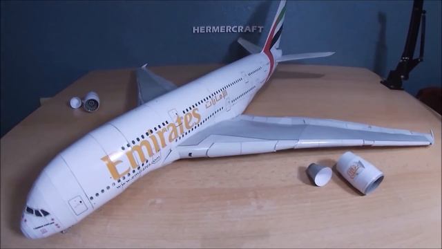 Emirates A380-800 Papercraft смотреть онлайн