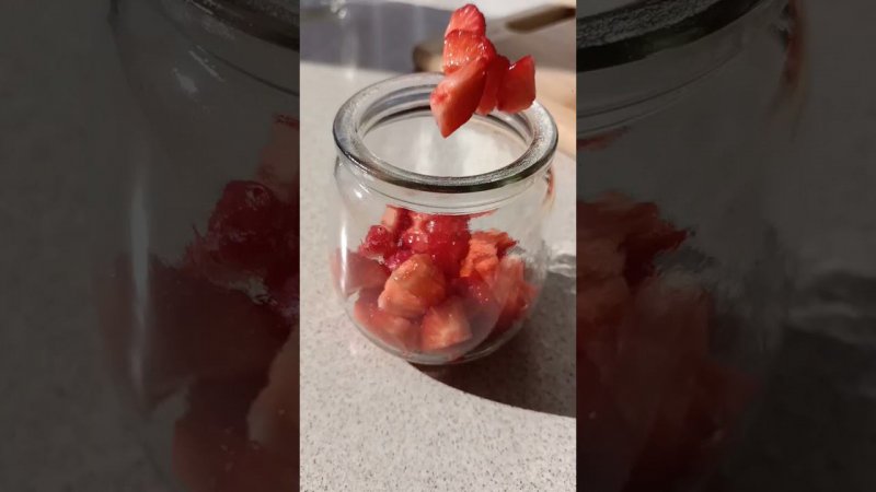Чиа пуддинг с клубникой #рецепты #здоровье #клубника #чиа