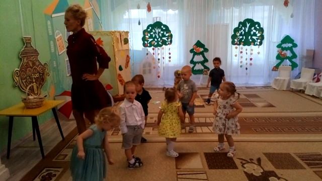 песенка=Осень к нам пришла= смотреть онлайн