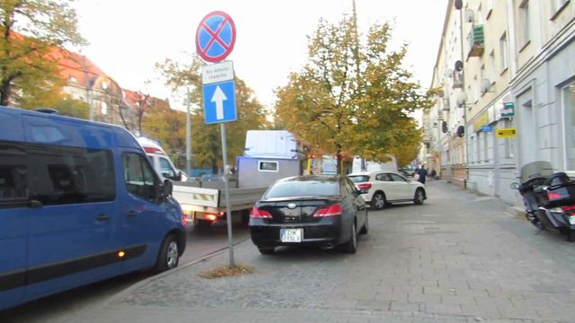 Как пропускают скорую помощь во Вроцлаве смотреть онлайн