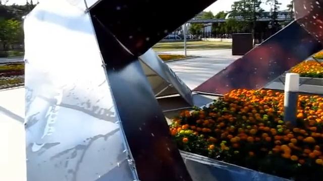 Near the All-Russian Exhibition Center / Рядом с ВДНХ (ВВЦ) 11.07.2011 смотреть онлайн