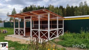 Беседка из металлической профтрубы с мягкими окнами.