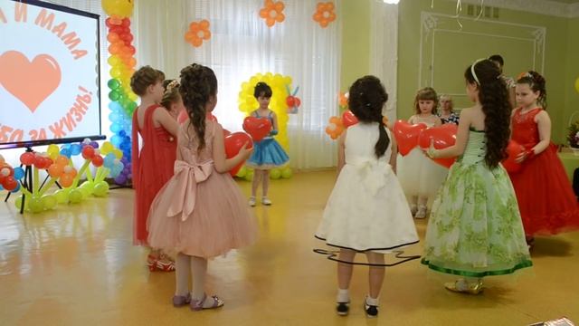 Танец с сердцем для родителей. Выпускной бал в детском саду