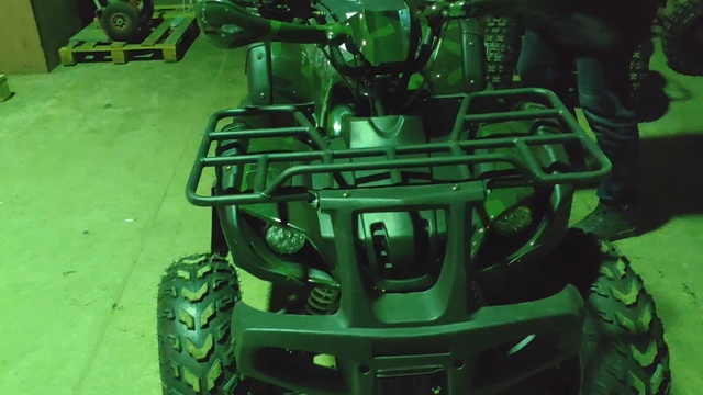 Загружаем квадроцикл Avantis Hunter 200 Lite в прицеп. Трудовые будни Тибигун.Ру смотреть онлайн