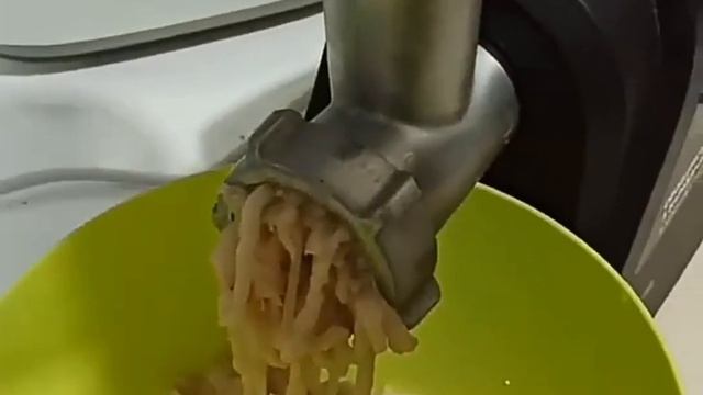 Если мясорубка не режет НЕ СТАВЬТЕ НОЖ МЯСОРУБКИ ЭТОЙ СТОРОНОЙ чтобы нож на мясорубке долго служил смотреть онлайн