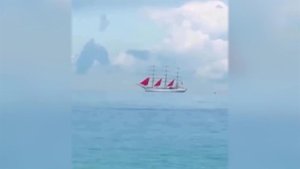 Над Сочи возникло редкое оптическое явление - фата-моргана