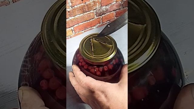 Гениальная идея, как открыть банку без открывашки смотреть онлайн