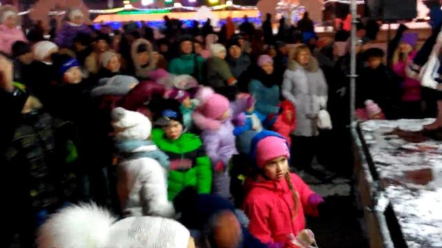 Флешмоб Дедов Морозов смотреть онлайн