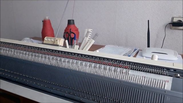 Горловина в карман на вязальной машине. смотреть онлайн