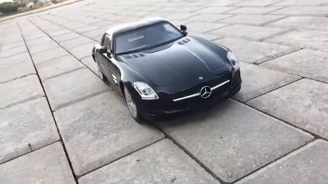 Invincible- DEAF KEV смотреть онлайн