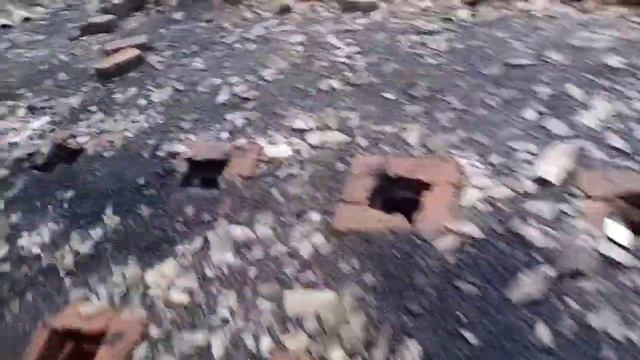 Нашли заброшку и решили об смотреть её. Там жуткая радиация и много Паранармальшины смотреть онлайн