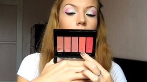 Как сделать эффект градиента на губах?