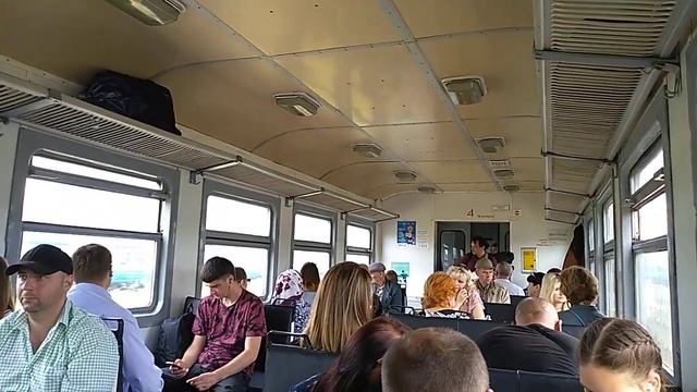 Поют в поезде смотреть онлайн