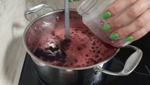 Заготовка ягод и зелени впрок/ Заготовки на зиму.