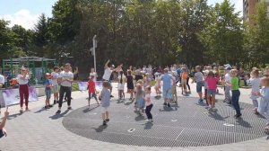 Зажигательные танцы в Детском парке, город Орёл. Летняя школа танцев
