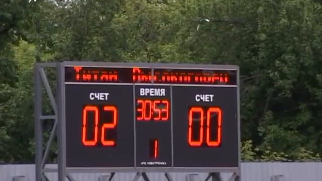 Салдинский «Титан» борется на первенстве области по футболу смотреть онлайн