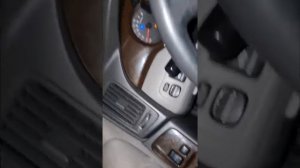 Offroad на Toyota Highlander месим снег в лесу