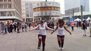 Taeyang X GDragon - GoodBoy dance cover  (in public)
