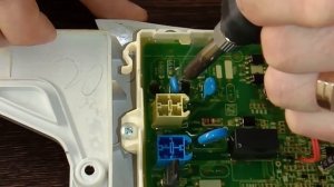 Стиральная машина постоянно набирает воду#LG#протечкаводы#ремонтстиральноймашинки#течетвода#потоп