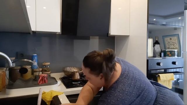 ДЕНЬ НАЧИНАЕМ С ПОЛЕЗНОГО