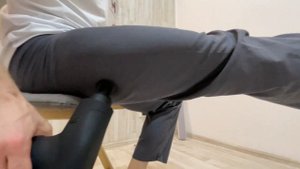 Перкуссионный самомассаж. Задняя поверхность бедра