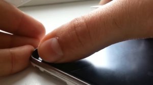 Как убрать пузырьки с защитной пленки