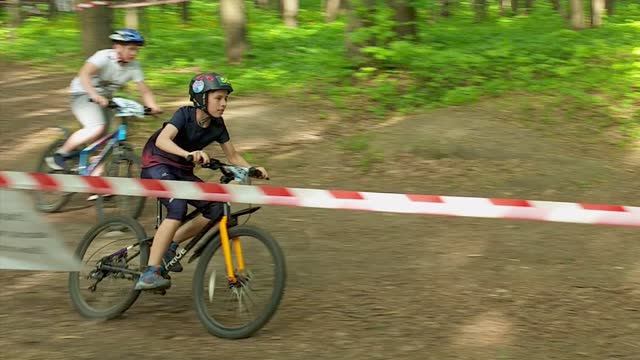 Детская велогонка 11-12 лет