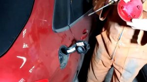 Как снять лючок на citroen c4 хэчбек