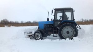 МТЗ 82.1 "Чистка снега"