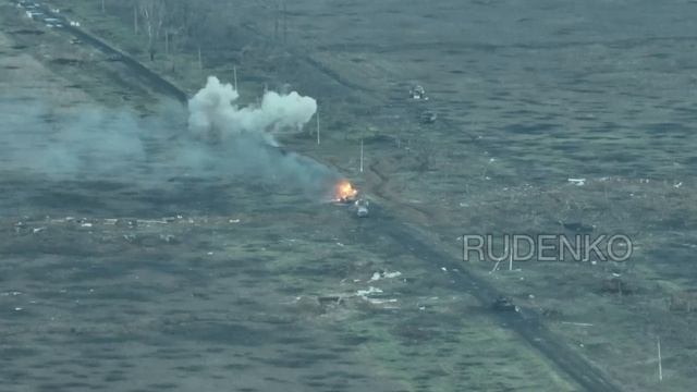 Наша артиллерия уничтожает технику и личный состав смотреть онлайн