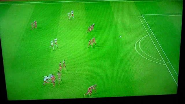 Didier Drogba Half Line Goal. FIFA 15 смотреть онлайн