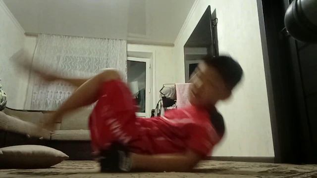 как на учиться на руки, кувырок, колесо, смотреть онлайн