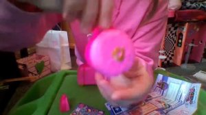 Unboxing Hatchimals Pixies Vacay Style (Pink Passport)