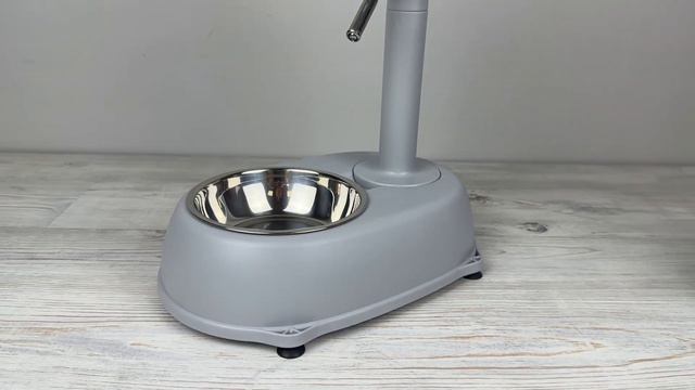 Поилка для собак "Сухие усы" смотреть онлайн