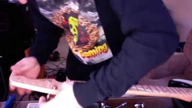 installing Hipshot nickel staggered directofit locking tuners смотреть онлайн