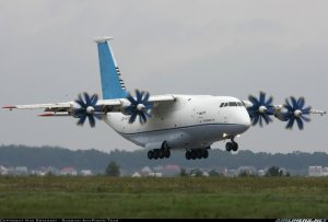 Советский военно-транспортный самолёт АН-70 история создания