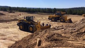 Фронтальные погрузчики Komatsu за работой (ч.3)