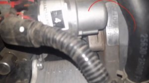 Где находится номер двигателя  D4HE KIA CARNIVAL ( дизель)