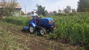 Обработка участка минитрактором за три прохода.