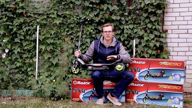 Обзор электросамоката для детей от 5 лет Razor Power Core E90. Новая технология - мотор-колесо. смотреть онлайн
