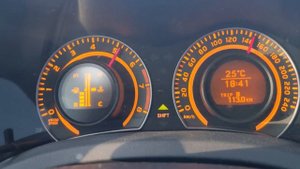 Corolla(Auris)1.6 vvti 5 speed manual  acceleration