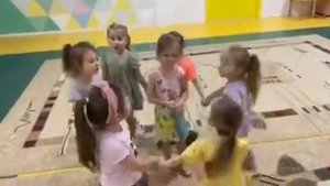 Подвижная игра  «Паучок»