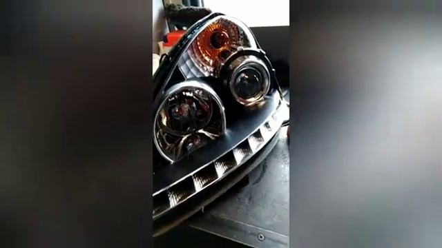 Замена стекла фары Lada Priora смотреть онлайн