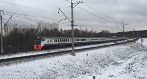 ЭД4Мку-0153 следует по перегону Внуково-Солнечная