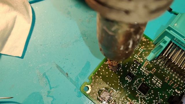 Переустановка простых BGA микросхем смотреть онлайн