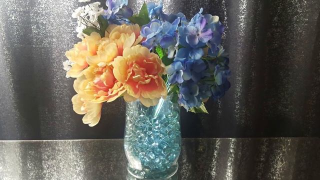 DIY Glowing Floral Vase - DOLLAR TREE & Walmart | Flower Centerpiece Home Decor Craft