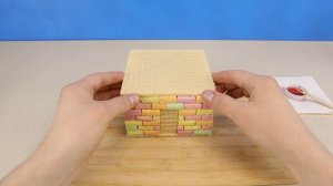 СЛАДКАЯ МЕЛЬНИЦА ОТ КОТОРОЙ ВСЁ СЛИПНЕТСЯ! КАК СДЕЛАТЬ ИЗ КИРПИЧИКОВ ДОМИК ДЛЯ НУБА ИЗ МАЙНКРАФТ?
