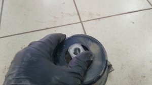 Camry v40.  Опоры двигателя спустя 300 000 км. Часть 3